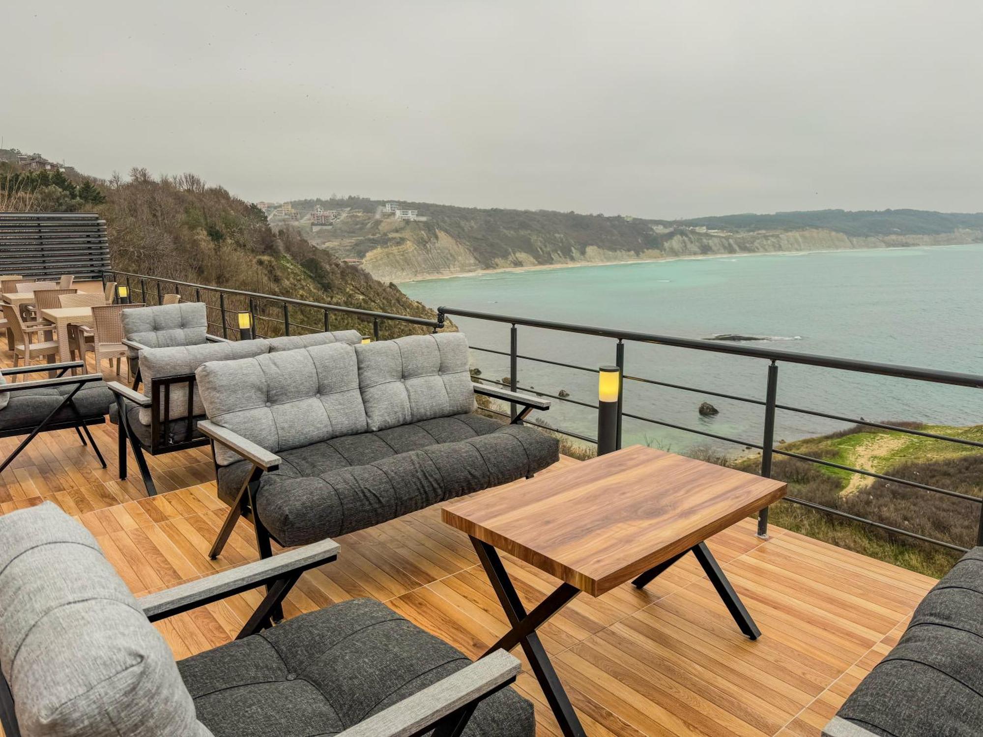 Marina Fener Hotel & Suite Istanbul Exterior foto